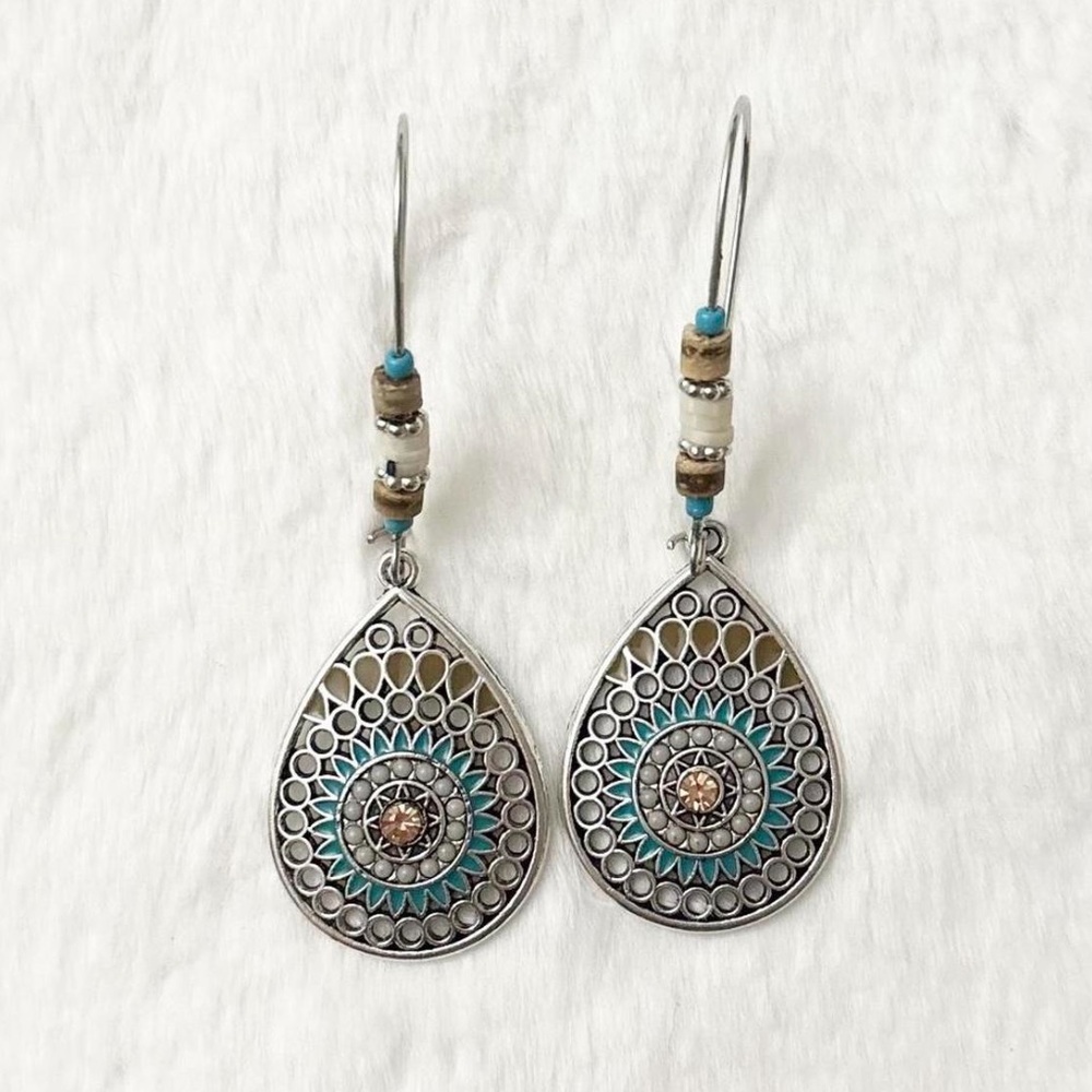 5/$15 🩷 MUST BUNDLE Bohemian Teardrop Filigree Earrings with Turquoise Accents